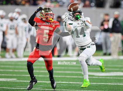 Thumbnail 3 in Bergen Catholic vs Delbarton (NJSIAA Non-Public A Final) photogallery.