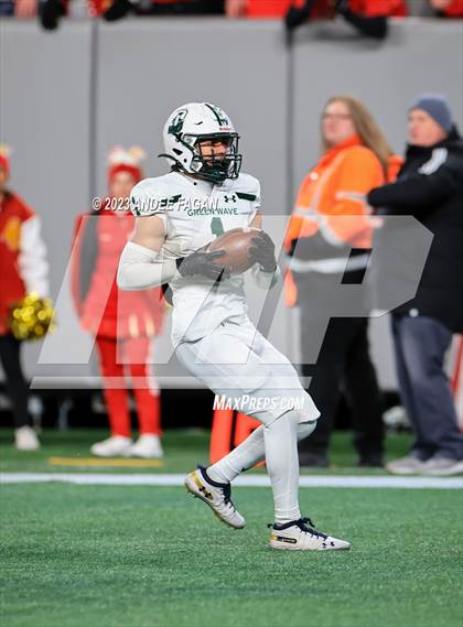 Thumbnail 2 in Bergen Catholic vs Delbarton (NJSIAA Non-Public A Final) photogallery.