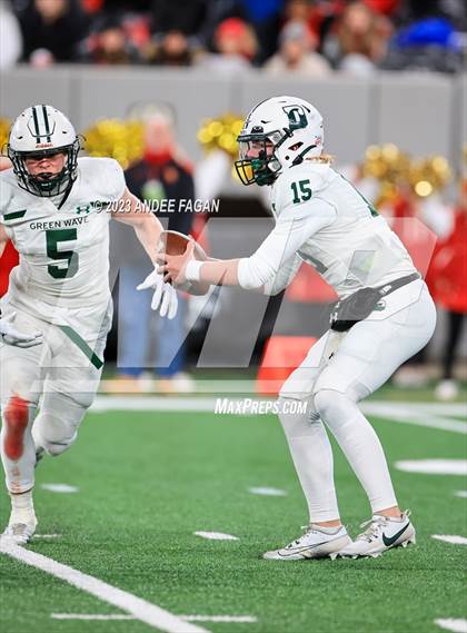 Thumbnail 3 in Bergen Catholic vs Delbarton (NJSIAA Non-Public A Final) photogallery.