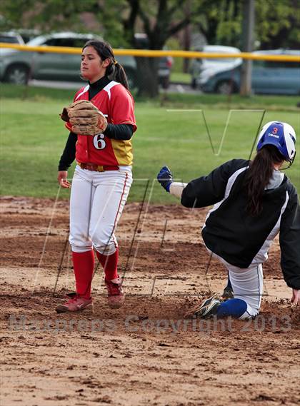 Thumbnail 2 in Daniel Boone vs  William Blount (Foothills Classic) photogallery.