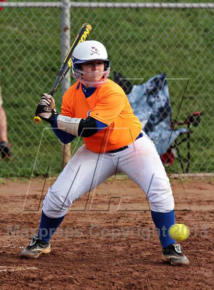 Thumbnail 1 in Daniel Boone vs  William Blount (Foothills Classic) photogallery.