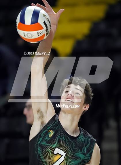 Thumbnail 3 in Patrick Henry vs. Maggie Walker (VHSL Class 4 State Final) photogallery.