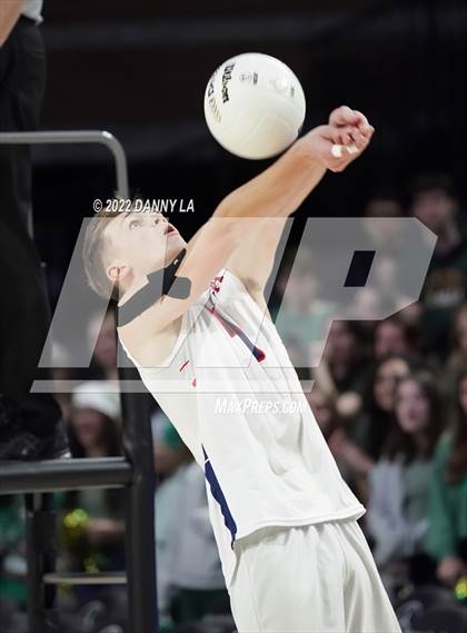 Thumbnail 1 in Patrick Henry vs. Maggie Walker (VHSL Class 4 State Final) photogallery.