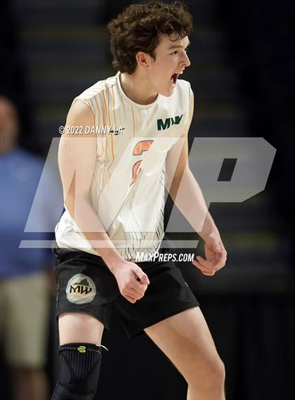 Thumbnail 1 in Patrick Henry vs. Maggie Walker (VHSL Class 4 State Final) photogallery.