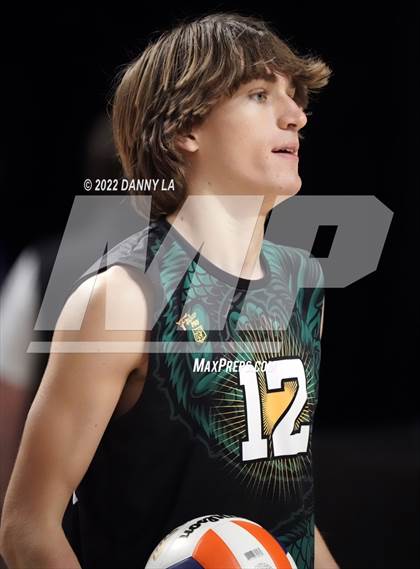Thumbnail 3 in Patrick Henry vs. Maggie Walker (VHSL Class 4 State Final) photogallery.