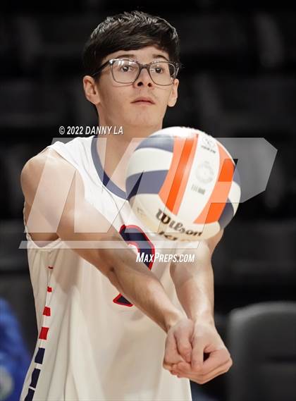 Thumbnail 2 in Patrick Henry vs. Maggie Walker (VHSL Class 4 State Final) photogallery.