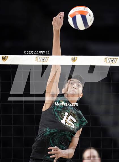 Thumbnail 1 in Patrick Henry vs. Maggie Walker (VHSL Class 4 State Final) photogallery.
