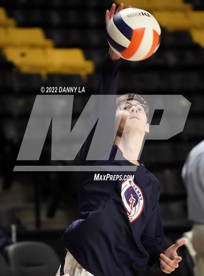 Thumbnail 2 in Patrick Henry vs. Maggie Walker (VHSL Class 4 State Final) photogallery.