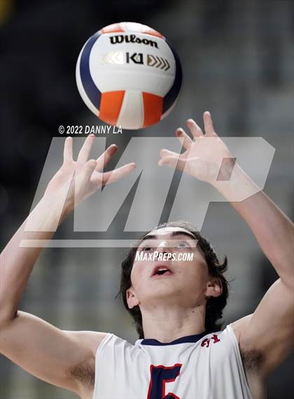 Thumbnail 3 in Patrick Henry vs. Maggie Walker (VHSL Class 4 State Final) photogallery.