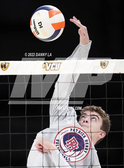 Thumbnail 2 in Patrick Henry vs. Maggie Walker (VHSL Class 4 State Final) photogallery.