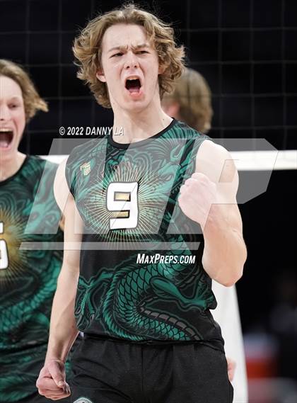 Thumbnail 1 in Patrick Henry vs. Maggie Walker (VHSL Class 4 State Final) photogallery.