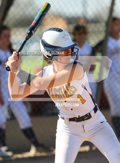 Thumbnail 1 in Waterford vs. Gregori photogallery.