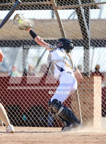 Thumbnail 1 in Waterford vs. Gregori photogallery.