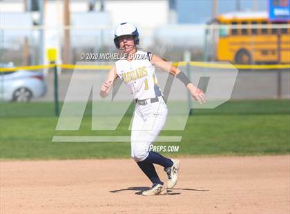 Thumbnail 3 in Waterford vs. Gregori photogallery.