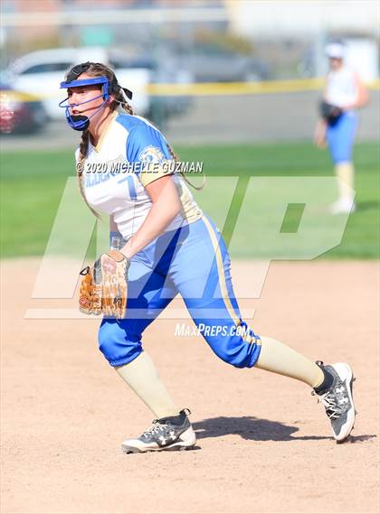 Thumbnail 3 in Waterford vs. Gregori photogallery.