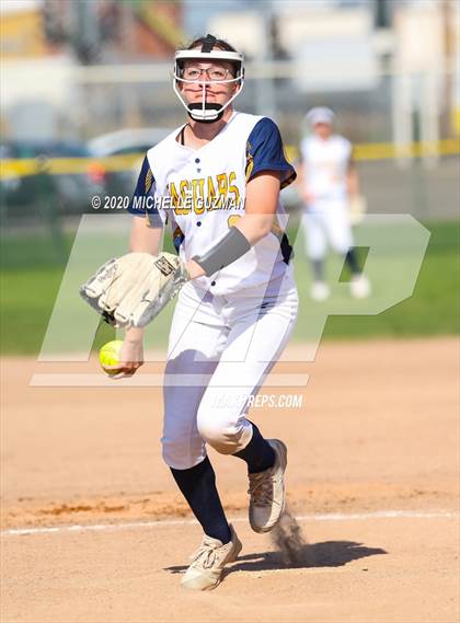 Thumbnail 3 in Waterford vs. Gregori photogallery.
