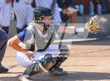 Thumbnail 1 in Waterford vs. Gregori photogallery.