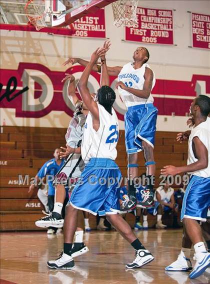 Thumbnail 2 in Jordan vs. Fremont (Rose City Round Ball Classic) photogallery.