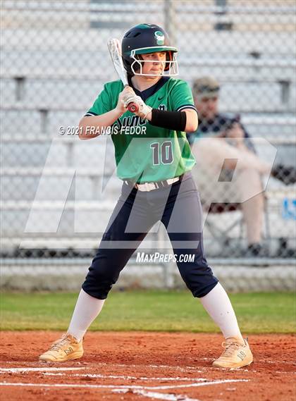 Thumbnail 3 in Sumner vs. Blake photogallery.