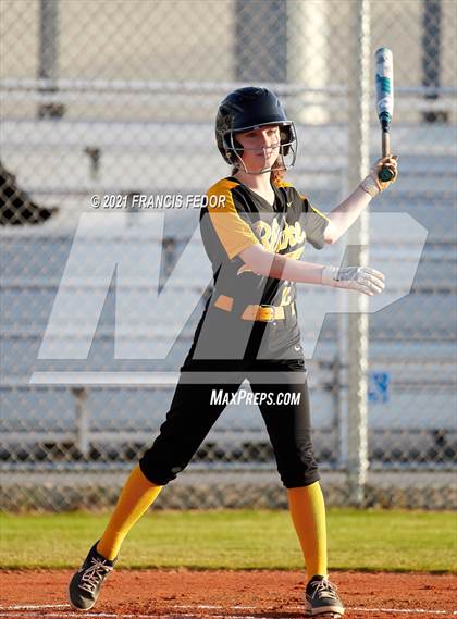 Thumbnail 1 in Sumner vs. Blake photogallery.