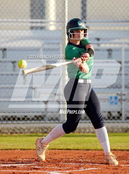 Thumbnail 2 in Sumner vs. Blake photogallery.