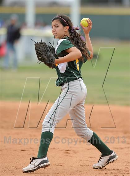 Thumbnail 3 in Edison @ Los Alamitos photogallery.
