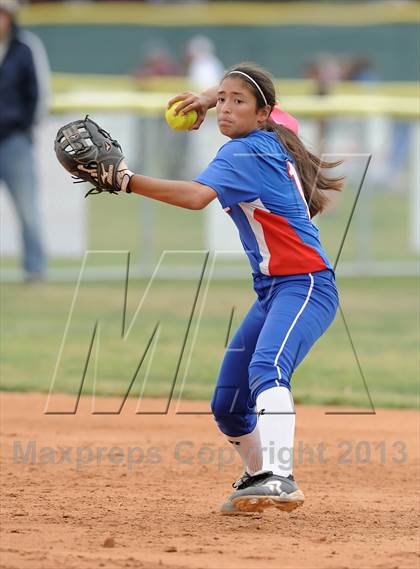 Thumbnail 2 in Edison @ Los Alamitos photogallery.