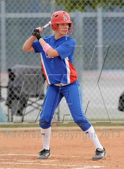 Thumbnail 3 in Edison @ Los Alamitos photogallery.