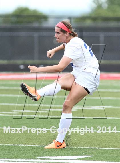 Thumbnail 2 in Kapaun Mt. Carmel vs Bishop Carroll (KSHSAA 5A Third Place) photogallery.