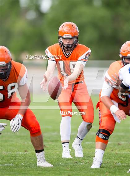 Thumbnail 3 in Hinkley @ Lakewood photogallery.