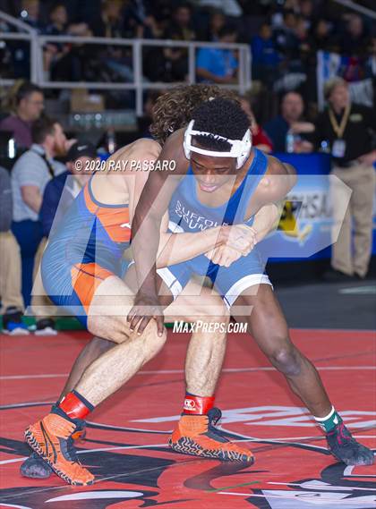 Thumbnail 3 in NYSPHSAA Wrestling Championships - Pigtails and Preliminaries photogallery.