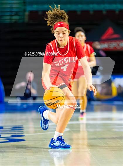 Thumbnail 2 in Greenville vs Greenwood (SCHSL 5A Div 2 Semifinal) photogallery.