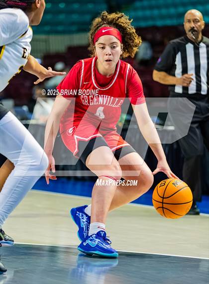 Thumbnail 2 in Greenville vs Greenwood (SCHSL 5A Div 2 Semifinal) photogallery.