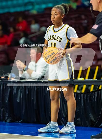Thumbnail 2 in Greenville vs Greenwood (SCHSL 5A Div 2 Semifinal) photogallery.