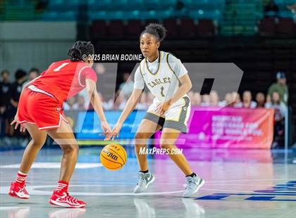 Thumbnail 3 in Greenville vs Greenwood (SCHSL 5A Div 2 Semifinal) photogallery.