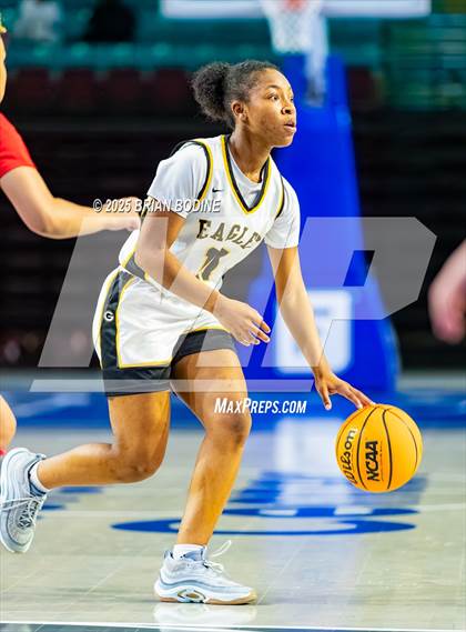 Thumbnail 3 in Greenville vs Greenwood (SCHSL 5A Div 2 Semifinal) photogallery.
