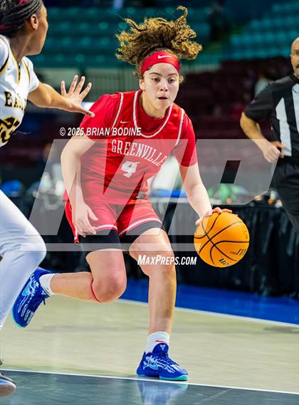 Thumbnail 3 in Greenville vs Greenwood (SCHSL 5A Div 2 Semifinal) photogallery.