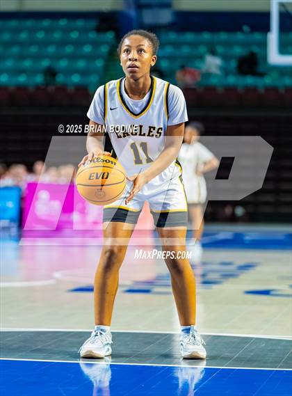 Thumbnail 1 in Greenville vs Greenwood (SCHSL 5A Div 2 Semifinal) photogallery.