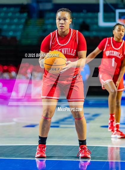 Thumbnail 3 in Greenville vs Greenwood (SCHSL 5A Div 2 Semifinal) photogallery.