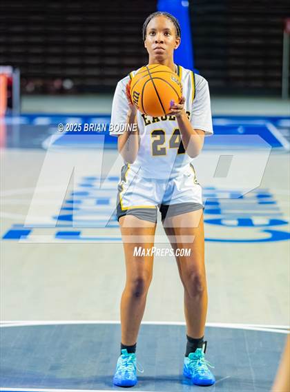 Thumbnail 3 in Greenville vs Greenwood (SCHSL 5A Div 2 Semifinal) photogallery.