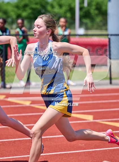 Thumbnail 1 in Lake Houston Conquerors Invitational (100M) photogallery.
