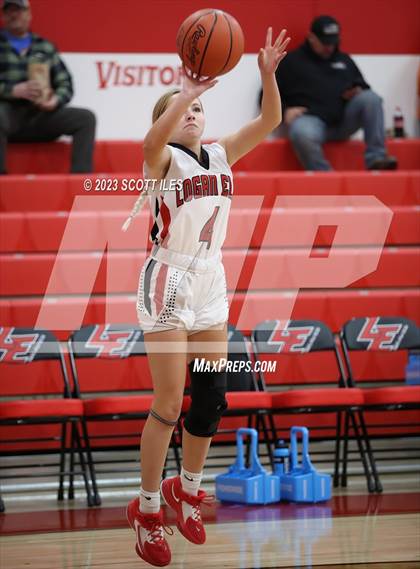 Thumbnail 1 in Amanda-Clearcreek @ Logan Elm photogallery.