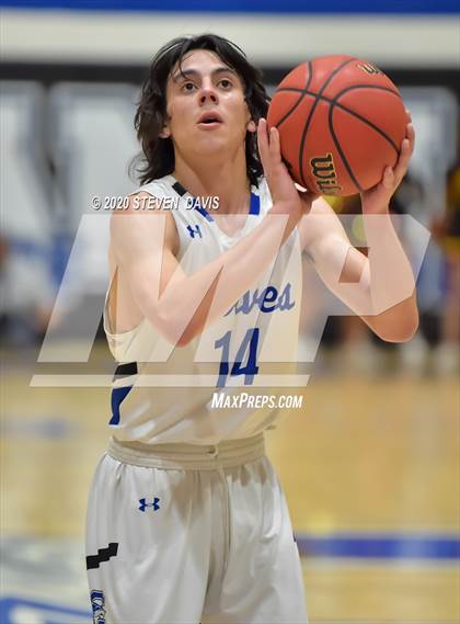 Thumbnail 2 in Mountain Pointe @ Chandler (AIA 6A Semifinal) photogallery.