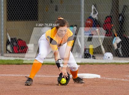 Thumbnail 3 in Speedway vs. Cascade (Sectional Semifinal) photogallery.