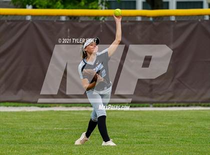 Thumbnail 2 in Speedway vs. Cascade (Sectional Semifinal) photogallery.