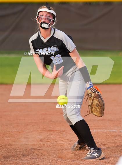 Thumbnail 1 in Speedway vs. Cascade (Sectional Semifinal) photogallery.