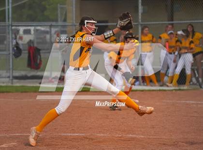 Thumbnail 3 in Speedway vs. Cascade (Sectional Semifinal) photogallery.