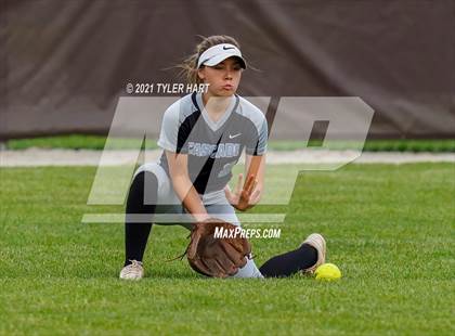 Thumbnail 2 in Speedway vs. Cascade (Sectional Semifinal) photogallery.