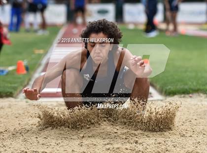 Thumbnail 1 in Buffalo Invitational  photogallery.