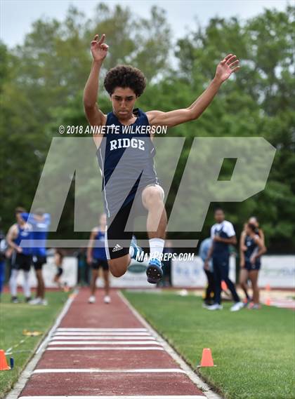 Thumbnail 3 in Buffalo Invitational  photogallery.